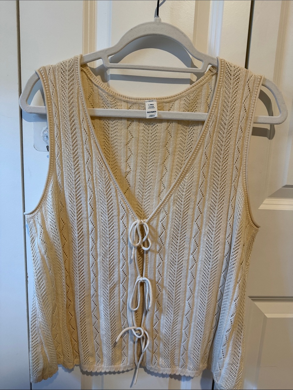 Old Navy | Cream Knit Tie-Front Sleeveless Top